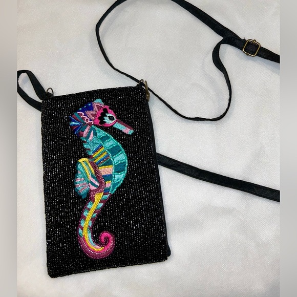 Bamboo Trading Company Club bag colorful Seahorse. - Picture 7 of 13